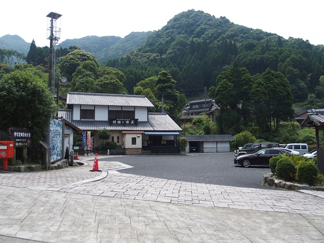 岳神社1